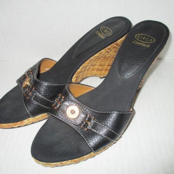 *Joan And David Brown Open Toe Lacquer Wicker - Picture 3 of 7